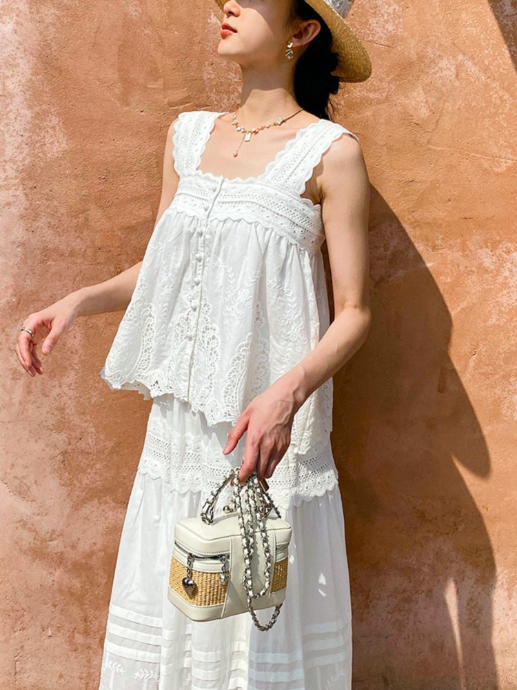 Bohemian White Square-neck Ves - đánh giá và giá Embroidery In The Piece