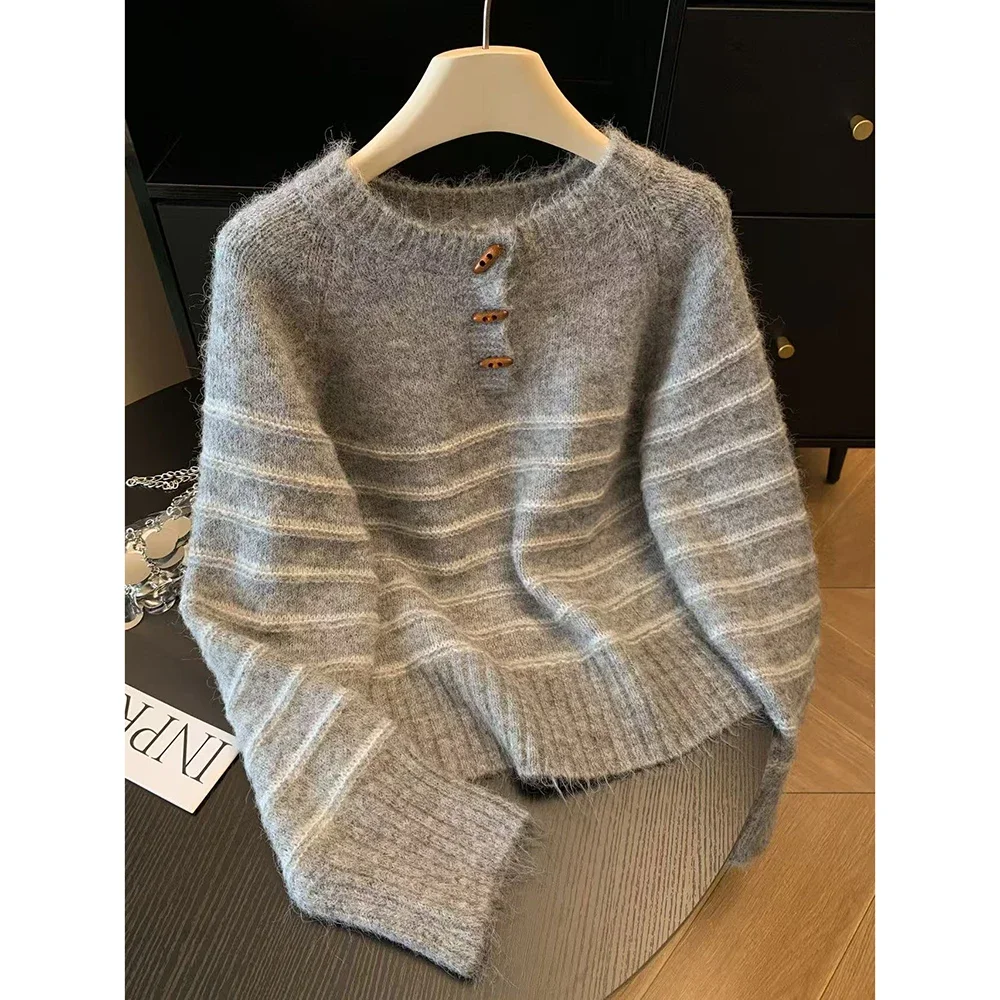 Autumn Winter Women's Striped  - đánh giá và giá Embroidery Shirt