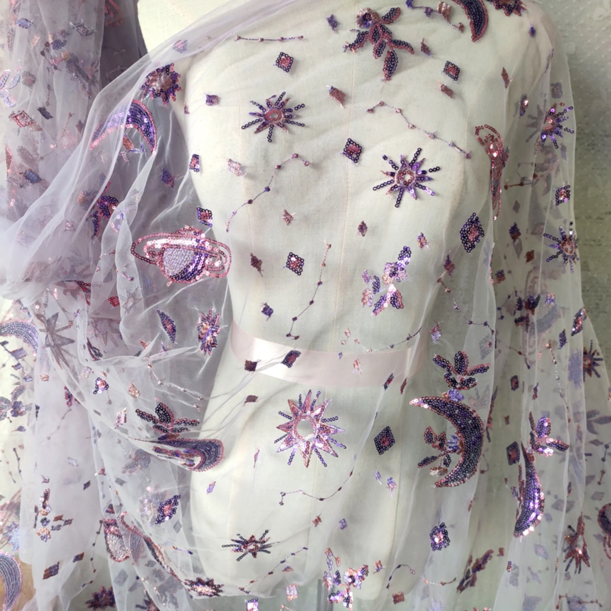 0.5 Meter Purple Width 55.11 I - đánh giá và giá Embroidery Net Fabric